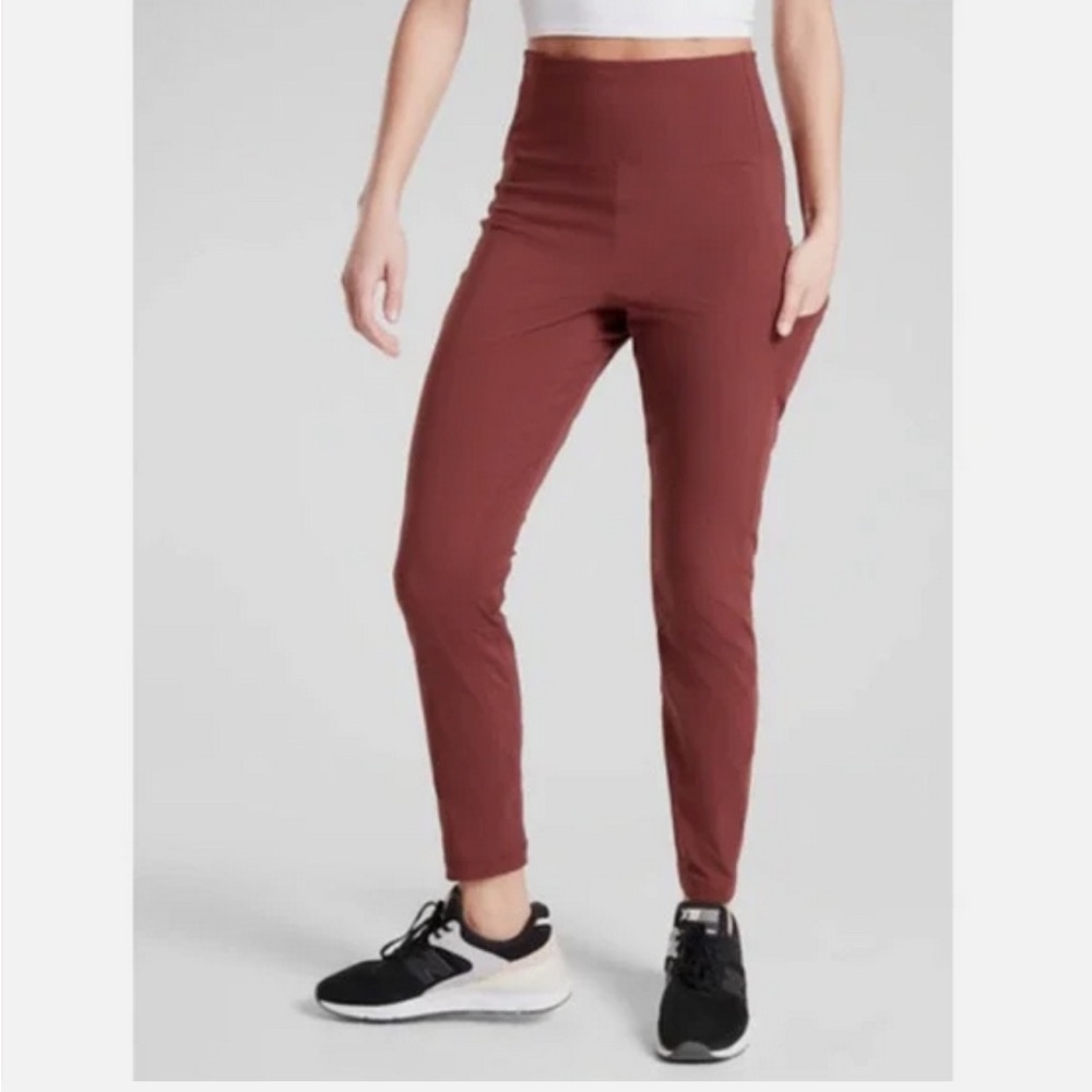 Athleta Trekkie Hybrid Crop Tight |4 Cognac Brown